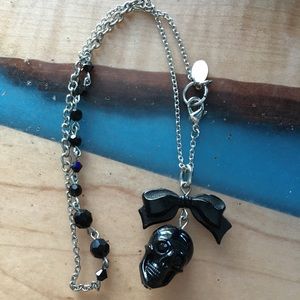Tarina Tarantino skull necklace